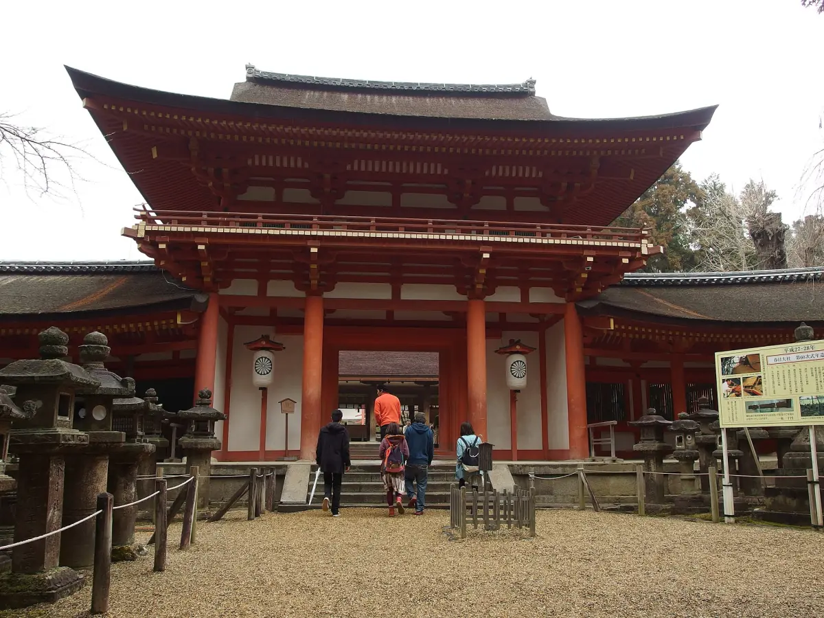 The vermilion gate of Kasuga Taisha